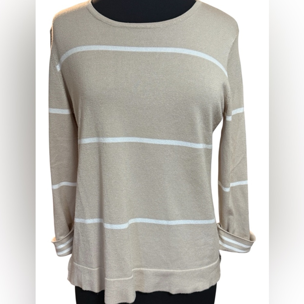 🐝 Investments Tan & White Stripe Knit Top – Size L